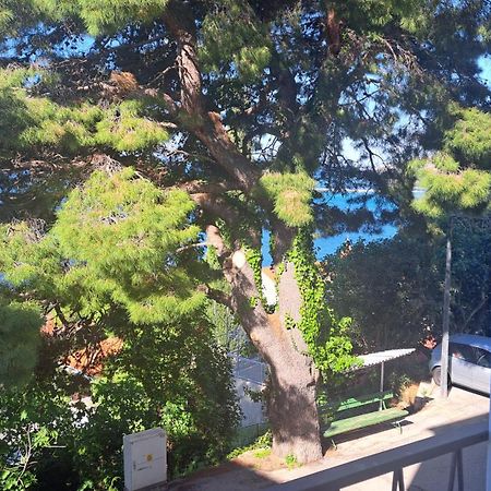Apartment Sodan 72 Omis Exterior photo